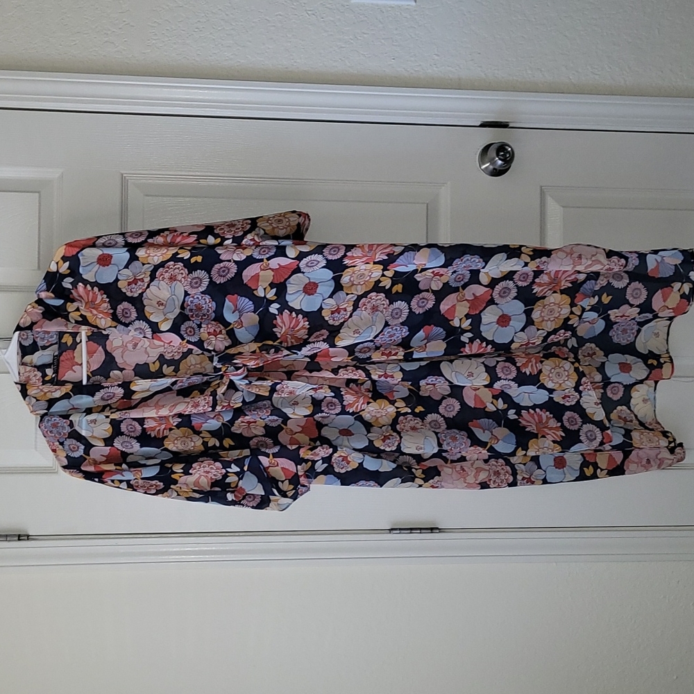Knee length floral print front tie kimono
